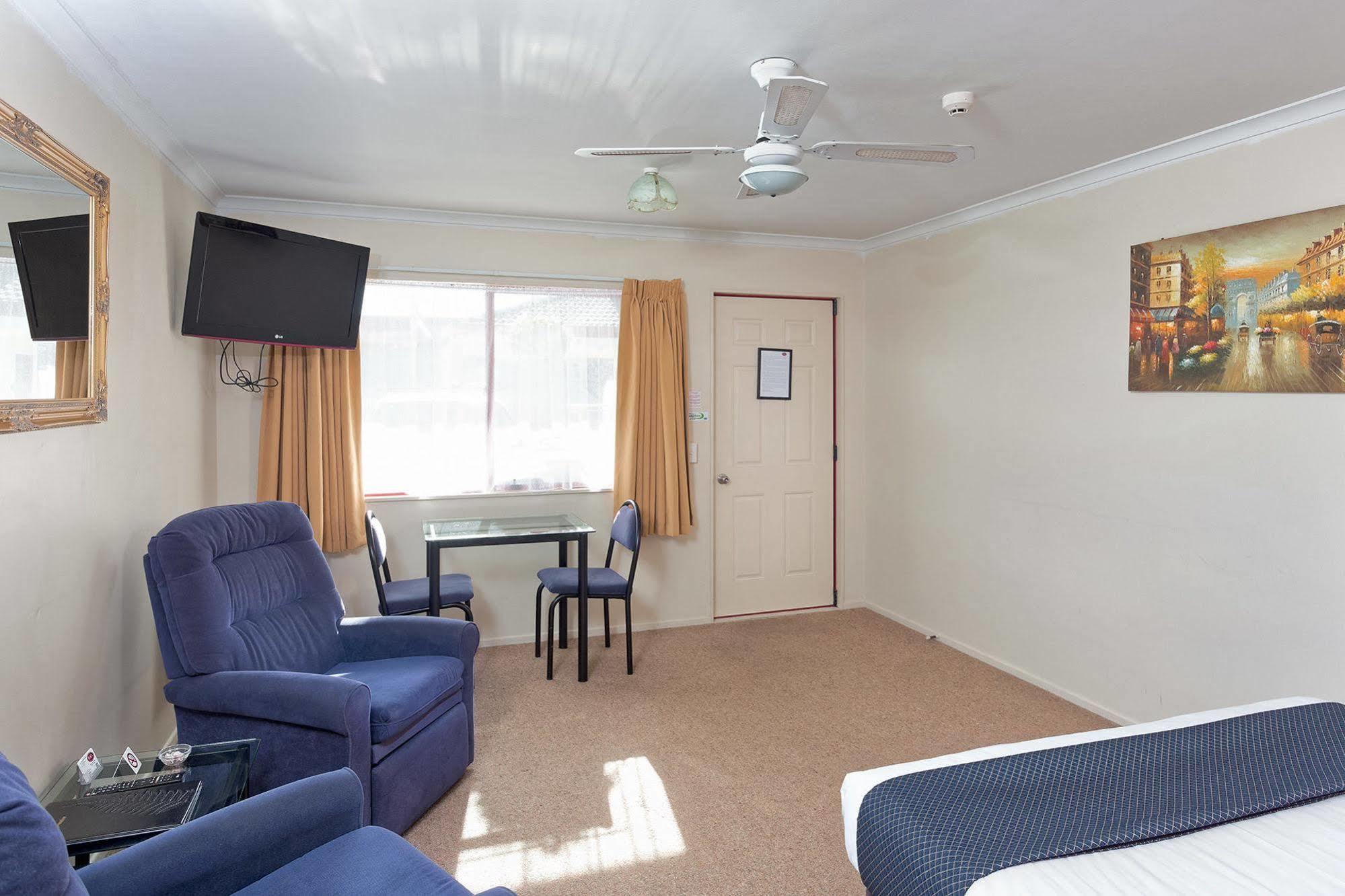 Bk'S Rotorua Motor Lodge Bagian luar foto
