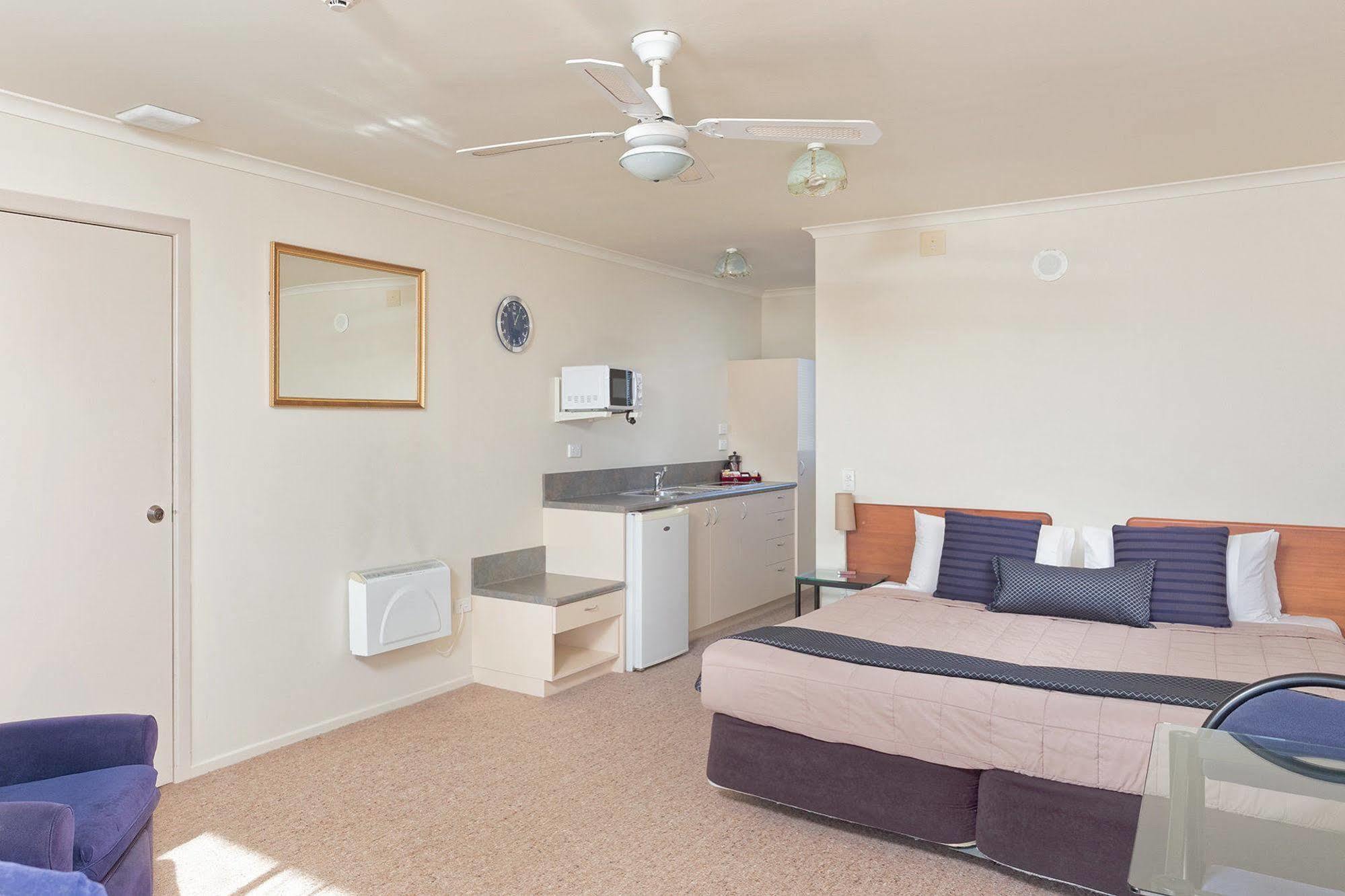 Bk'S Rotorua Motor Lodge Bagian luar foto
