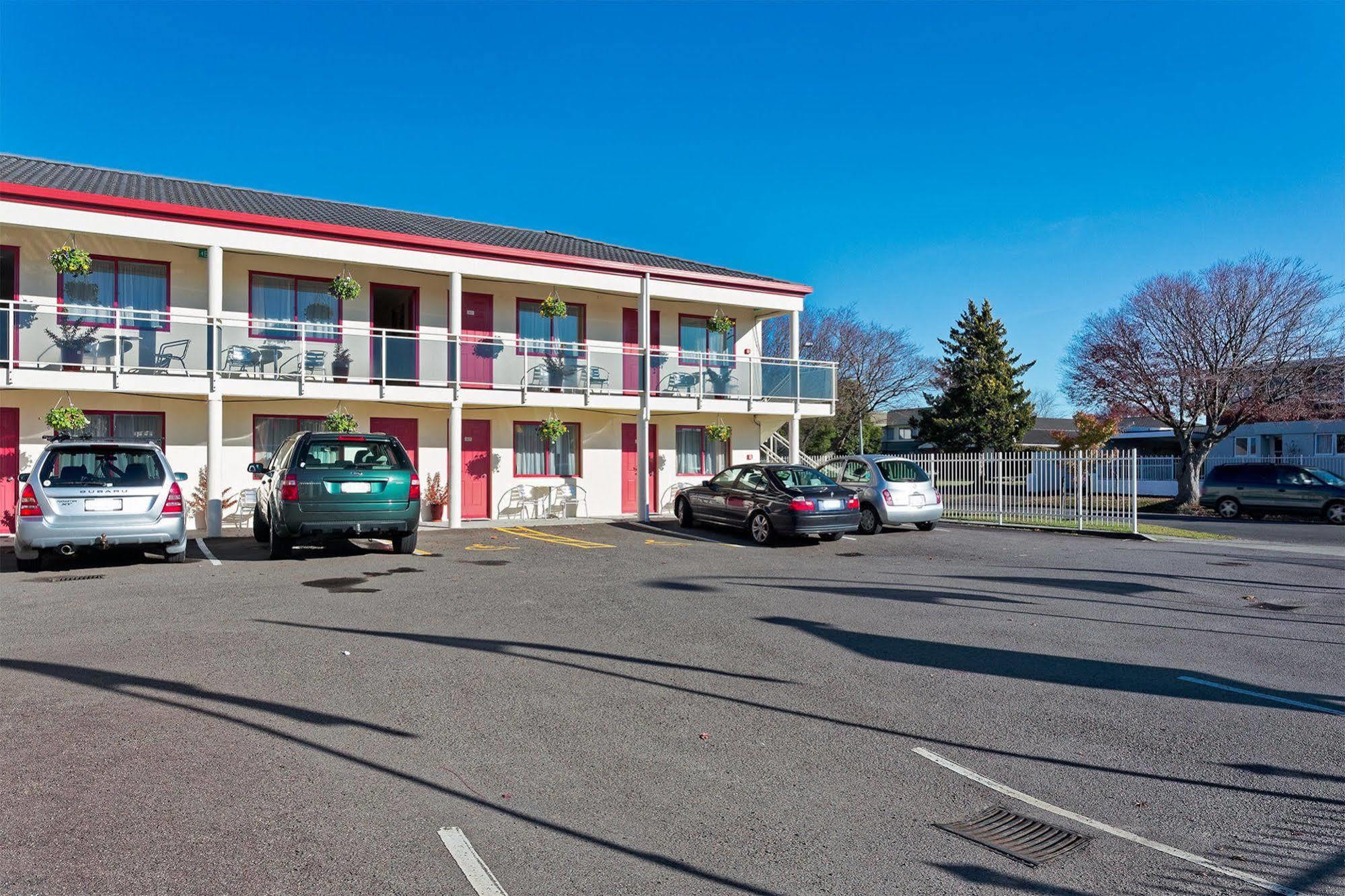 Bk'S Rotorua Motor Lodge Bagian luar foto